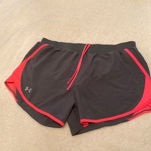 Black and pink sport shorts, large women